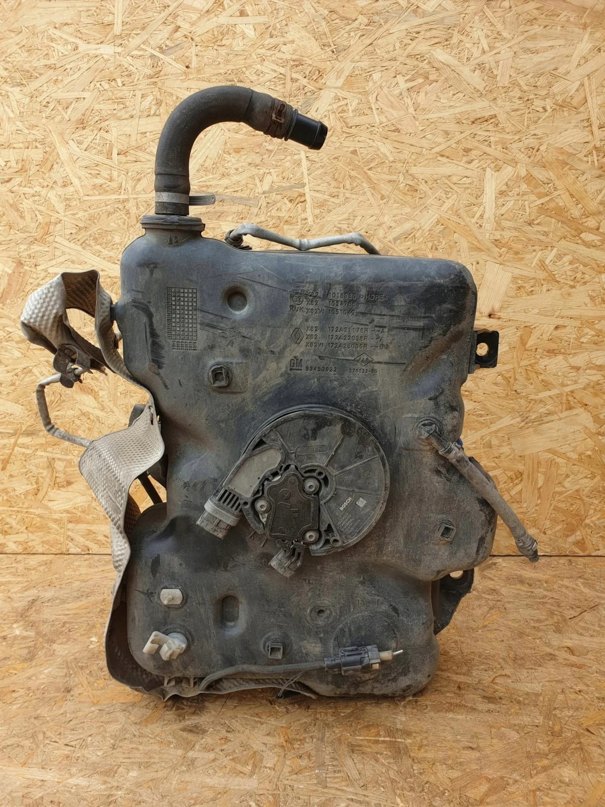Réservoir AdBlue Pompe Renault Trafic 208993933R image 6