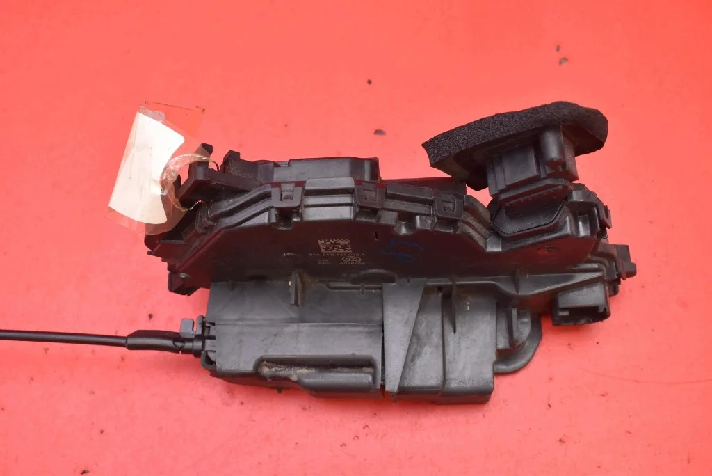 Dörrlås vänster fram Skoda Fabia 3 5TB837015A