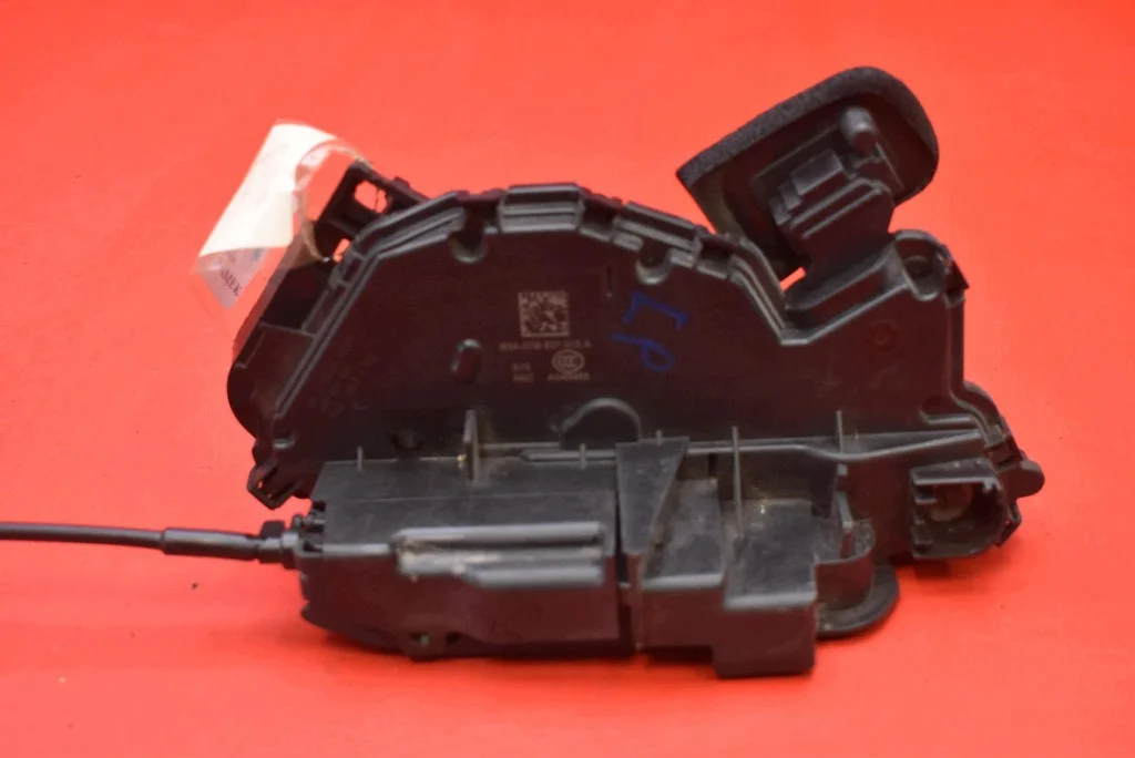 Dörrlås vänster fram Skoda Fabia 3 5TB837015A