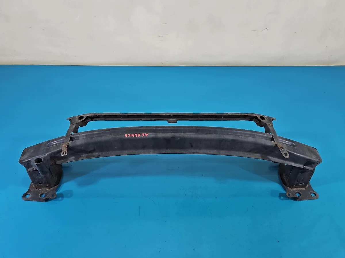 Skoda Octavia II Front Bumper Reinforcement Bar