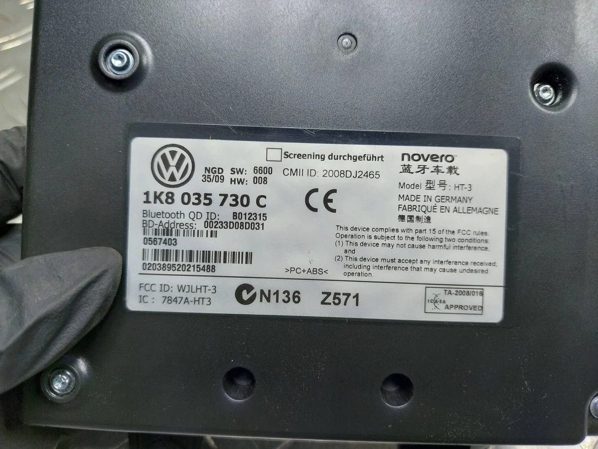 Módulo Bluetooth VW Passat B6 1K8035730C Usado image 4