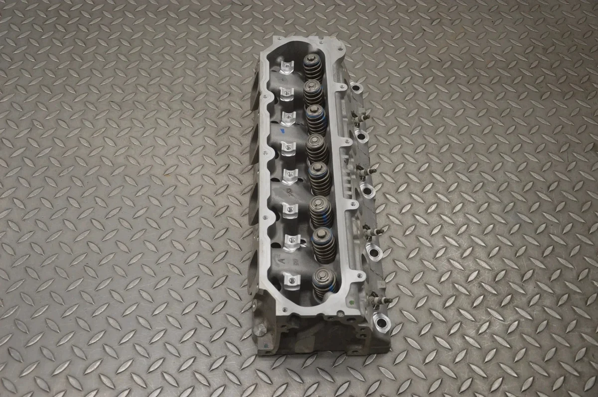 Cilindro Derecho Corvette C7 6.2L Usado
