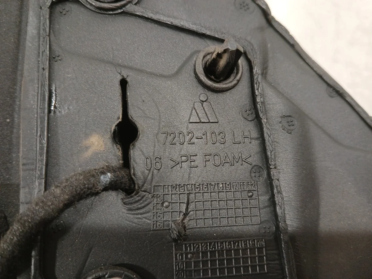 Renault Twingo III Y. 2014-2019 Vänster backspegel image 7