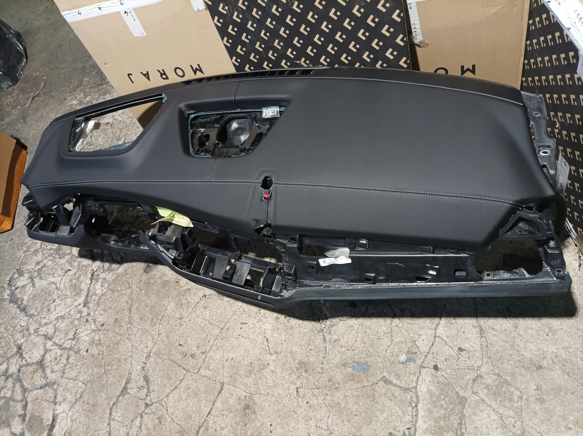 BMW X5 G05 X6 G06 X7 G07 LIFT nahka kojelauta