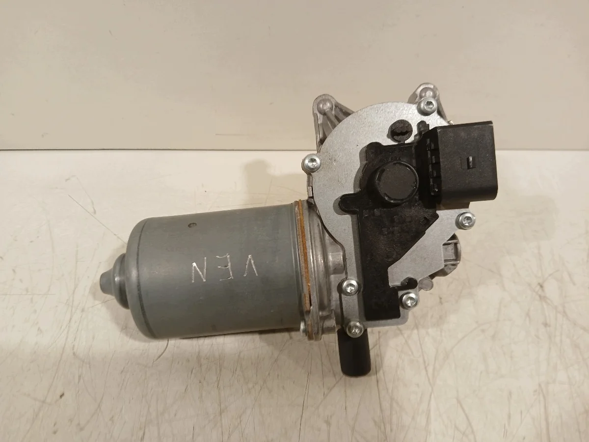 Range Rover Evoque Wiper Motor W27101 image 2