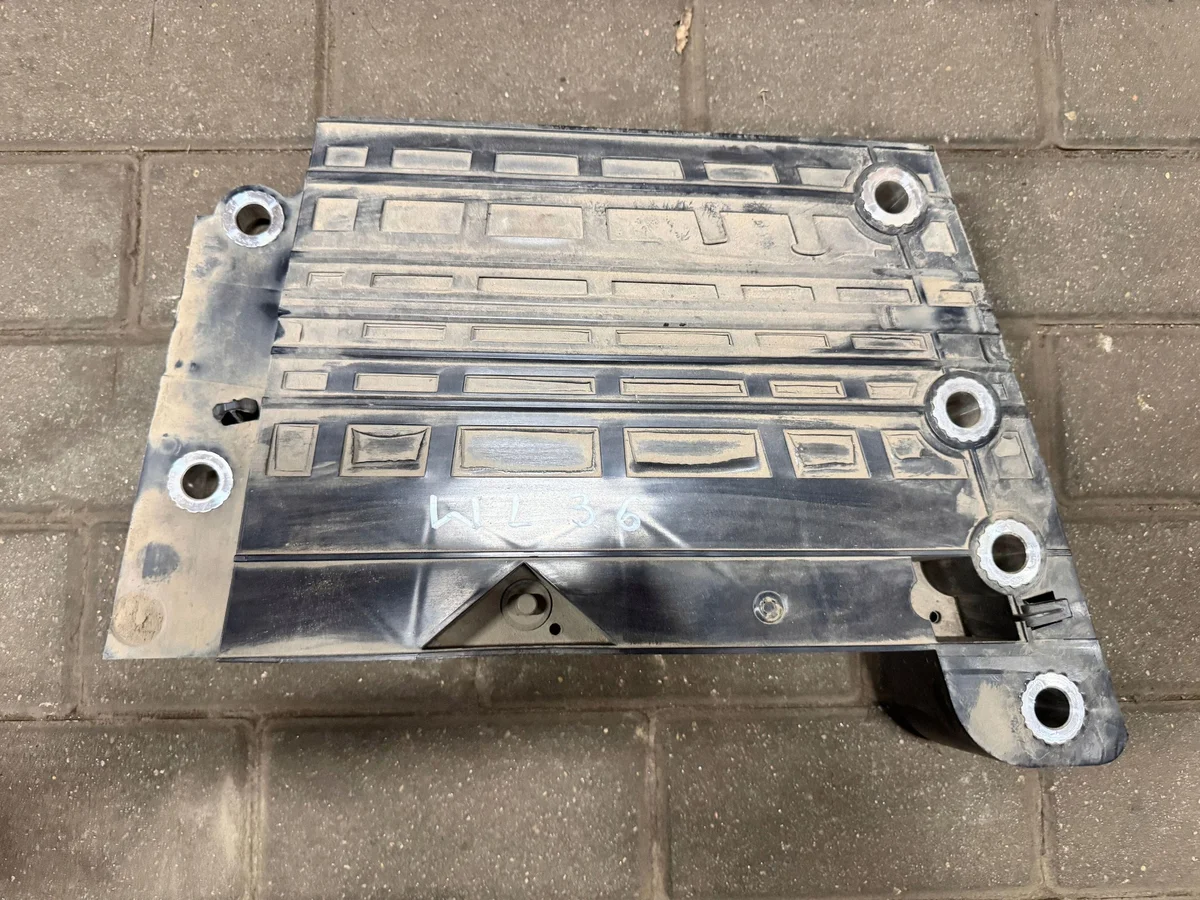 Jeep 68442717AC Soporte Caja Cambios Usado