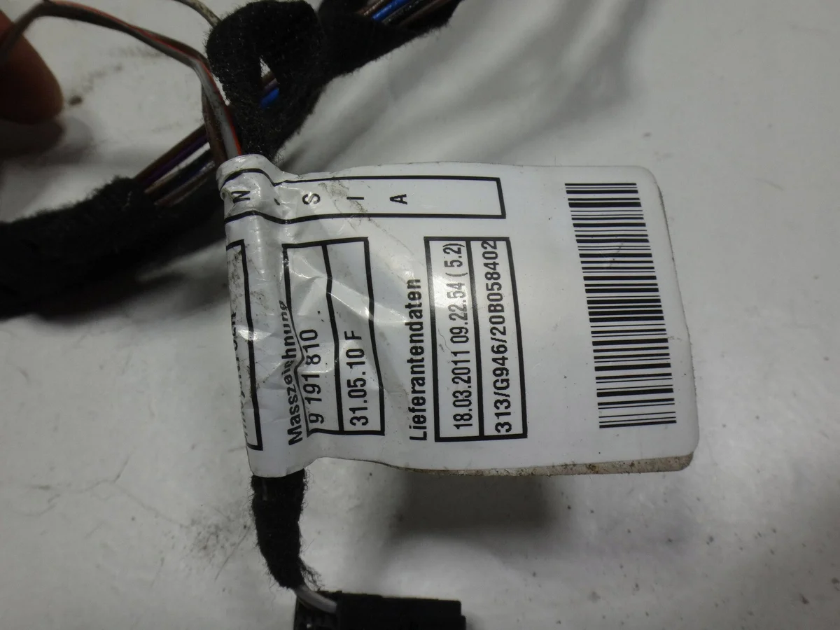 Instalación Cableado Puerta Trasera BMW X1 E84 image 3