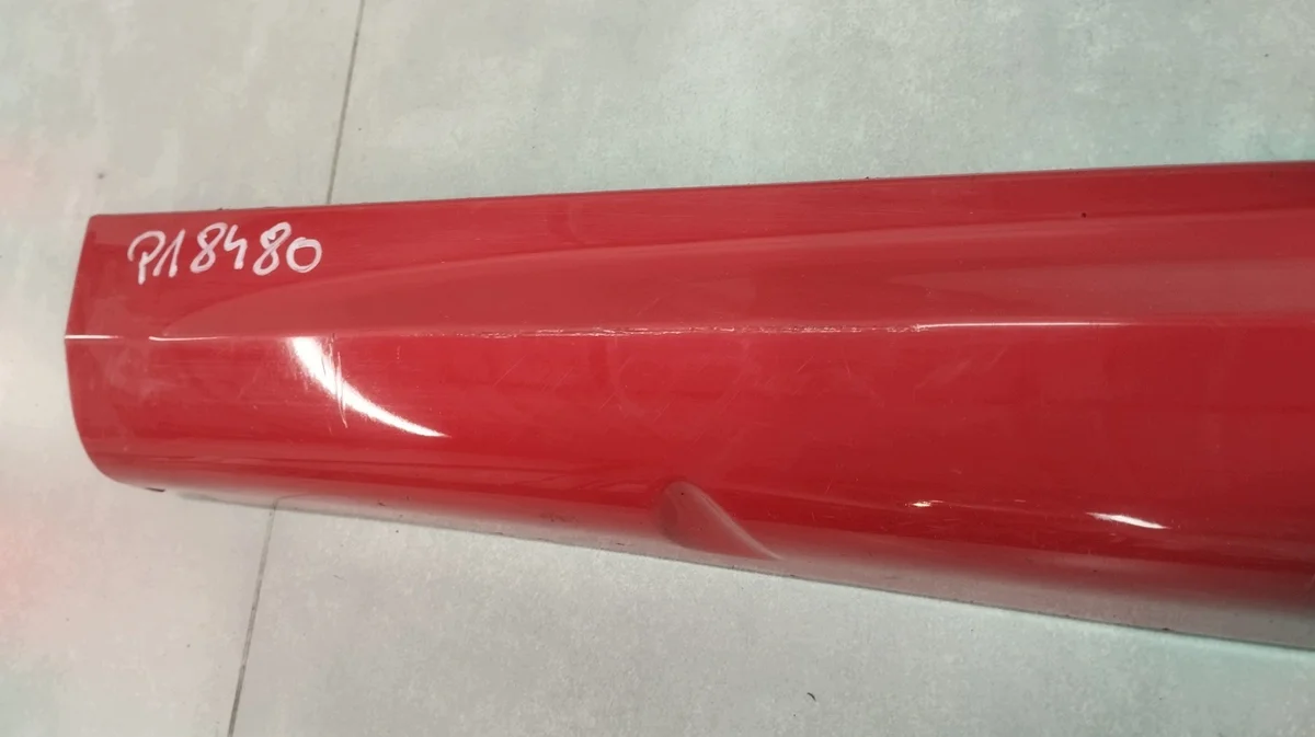 Seuil droit VW Golf 6 R Line 5K0 853 856 E image 4