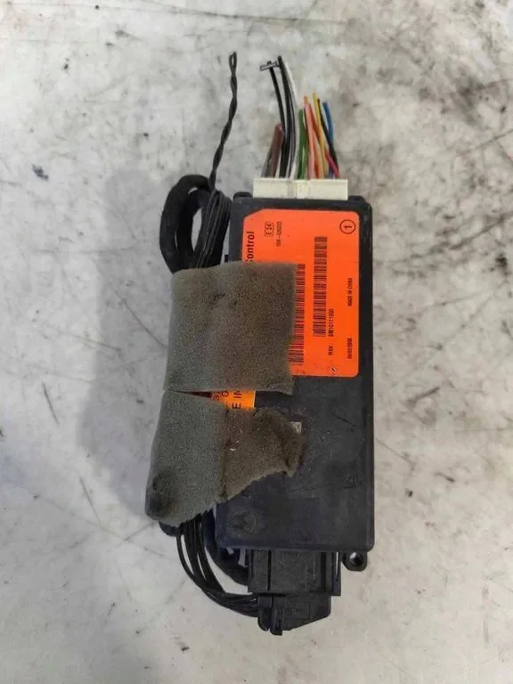 Ohjaustehostimen ohjausyksikkö Toyota Auris