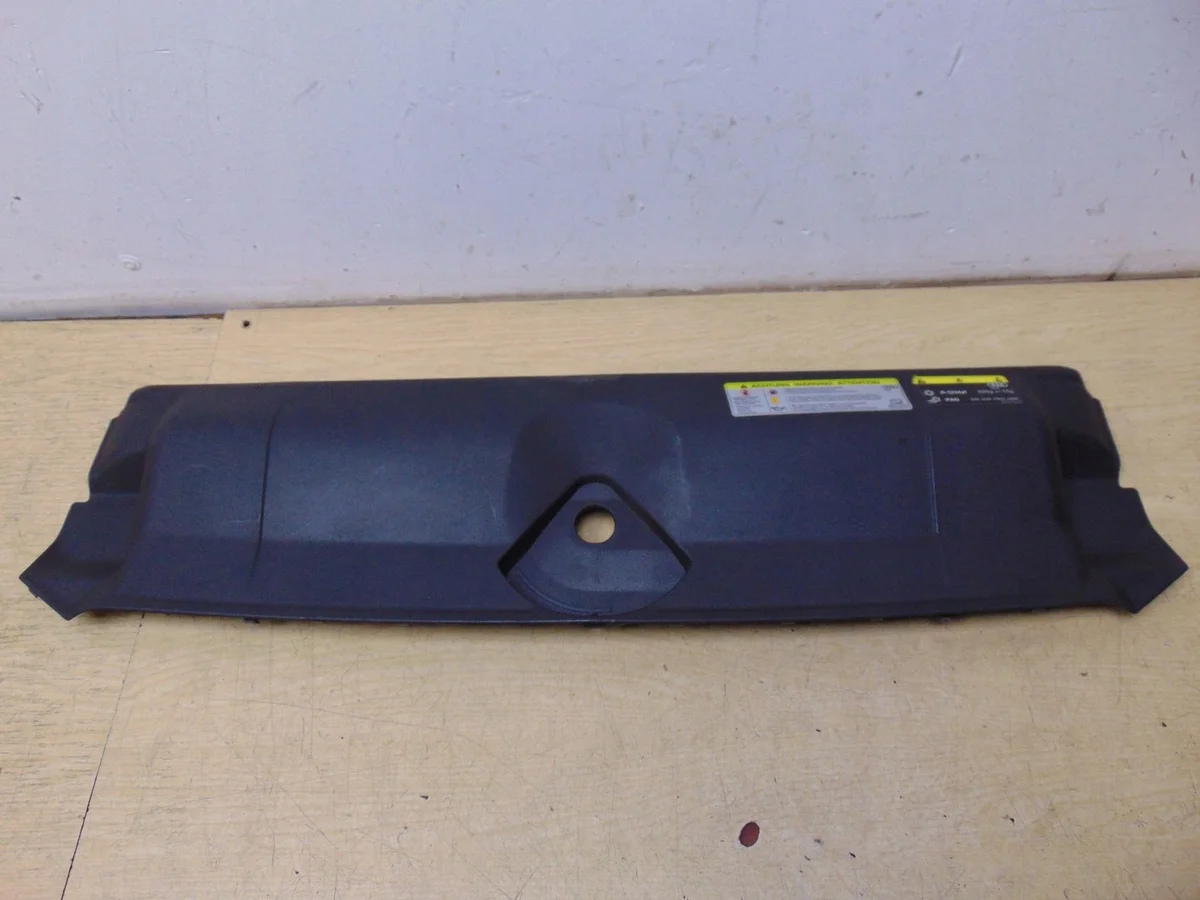Obere Abdeckung Stoßfänger 8W6807081