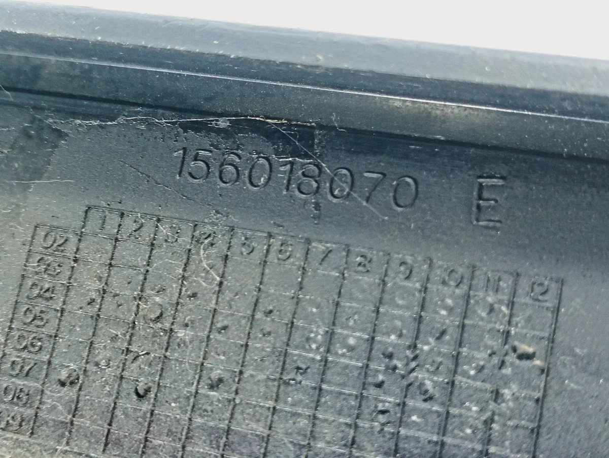 Renault Scenic 2 Front Left Window Switch image 5