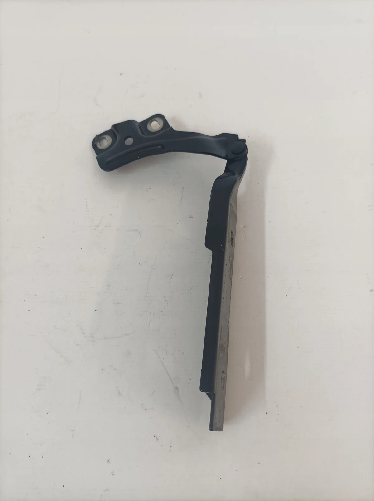 Charnière capot gauche Audi A1 II 82A