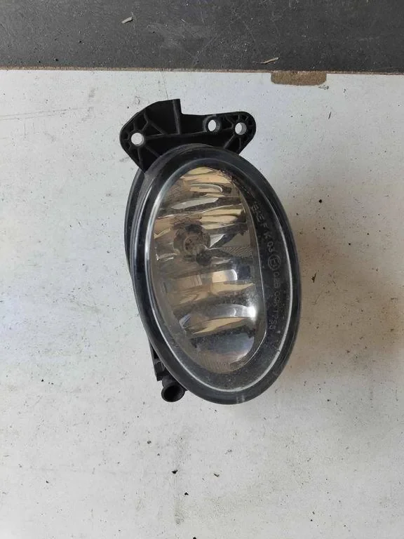 Etusumuvalo Oikea Mercedes-Benz E W211