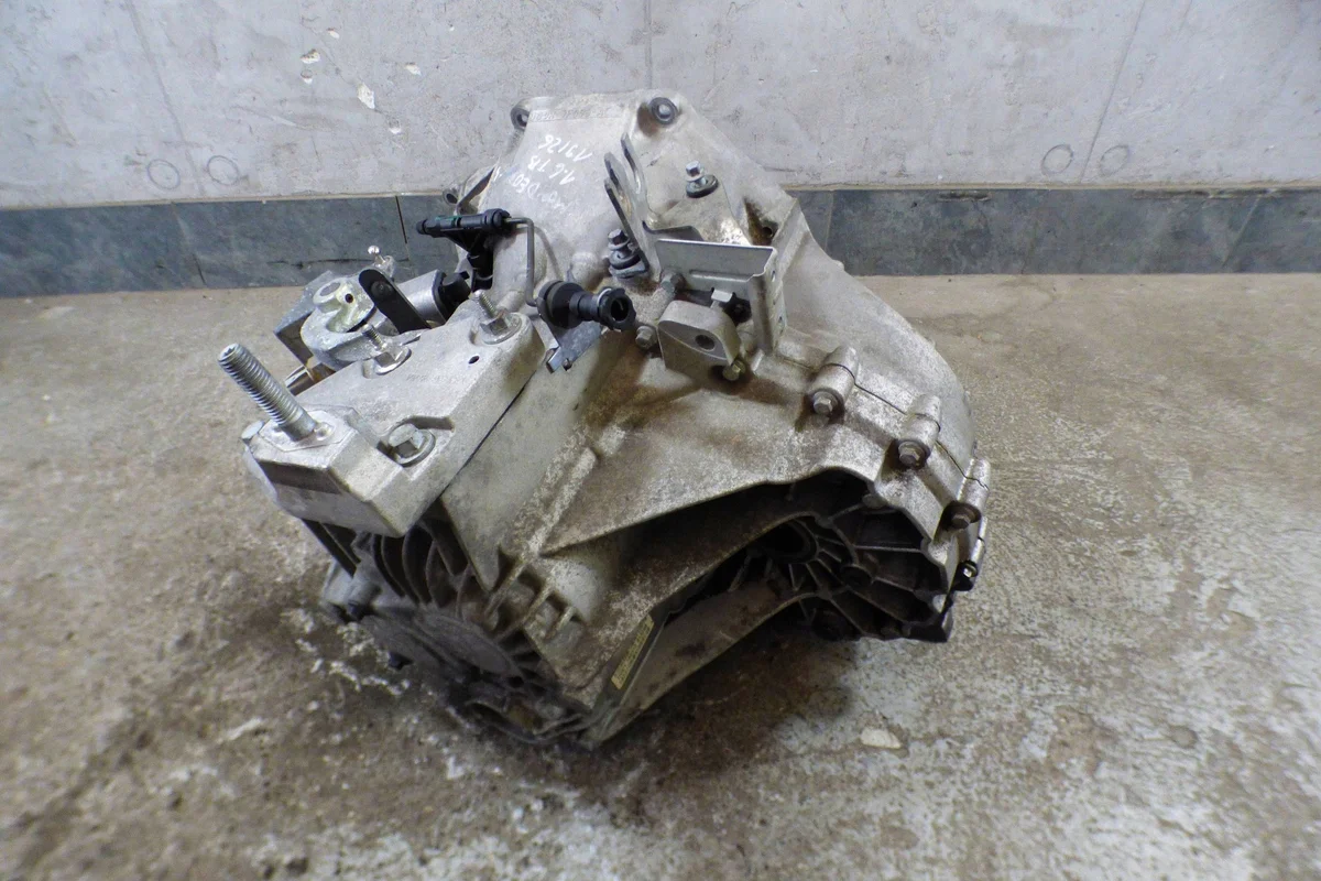 Ford Mondeo MK4 1.6 ECOBOOST Getriebe BG9R7F096AC image 3
