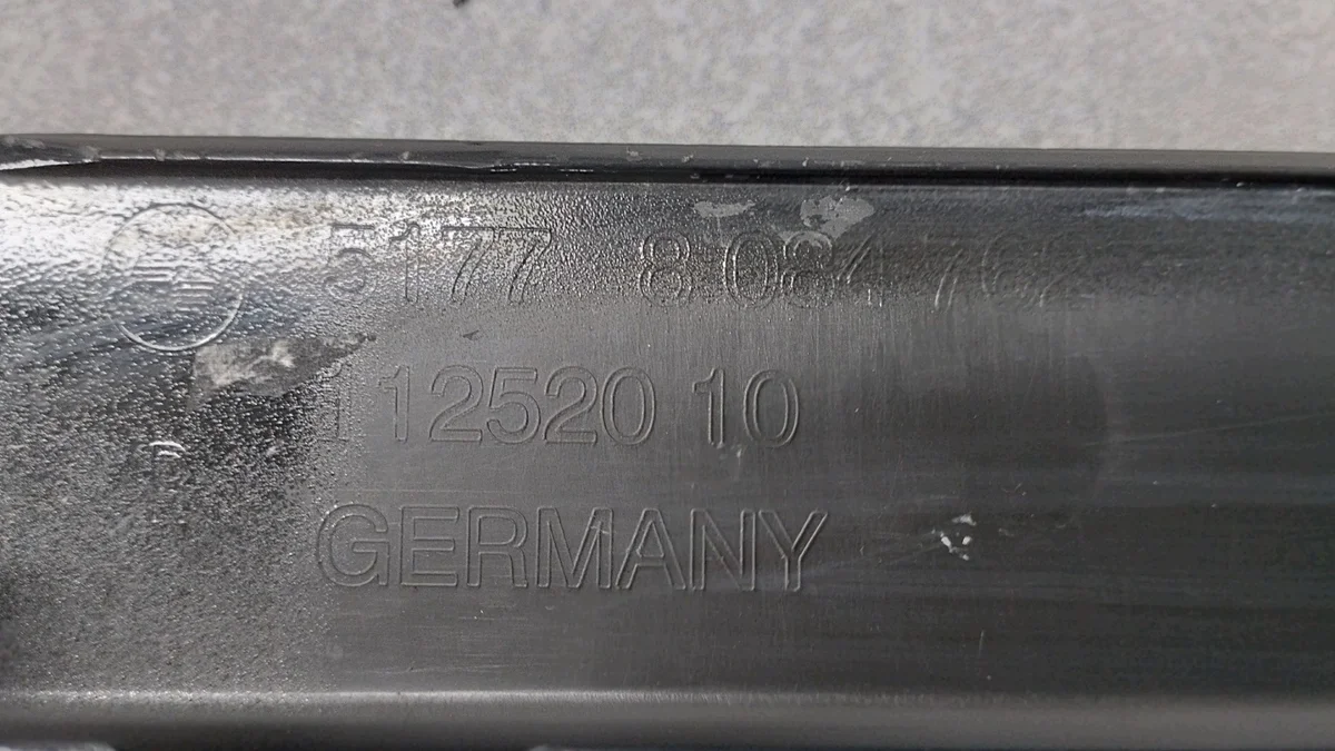 Schwellerleiste rechts BMW 5 G60 G61 M Paket image 9