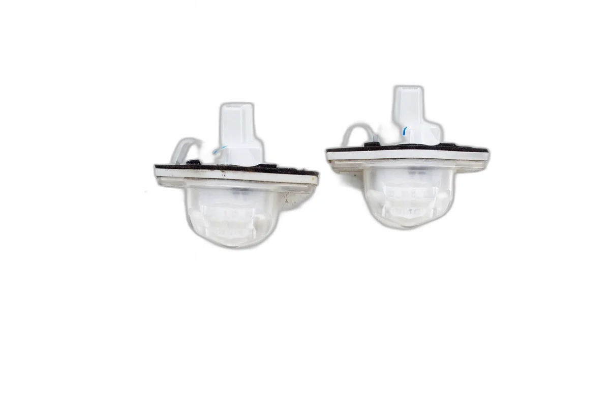 Luz matrícula Honda HR-V II VQ040 W0811