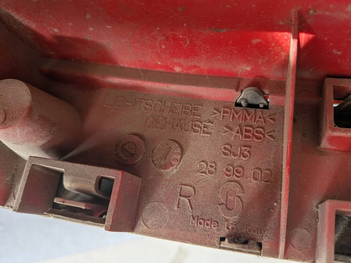 Audi A4 B5 Sedan Right Tail Light 99- image 5