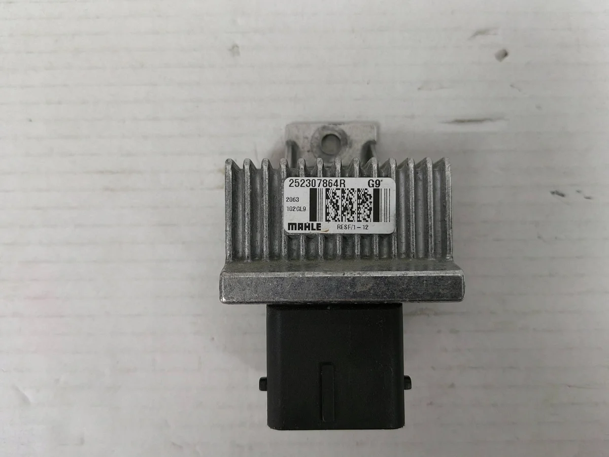 Relais Renault Twingo III 252307864R image 2