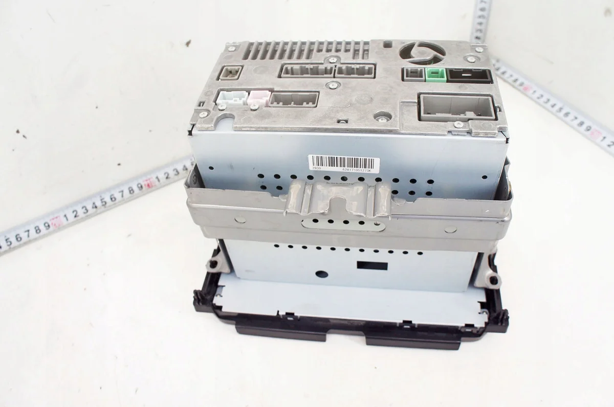 Honda HR-V II Radio Navigointi Näyttö 39100-T8M-G55-M1 image 8