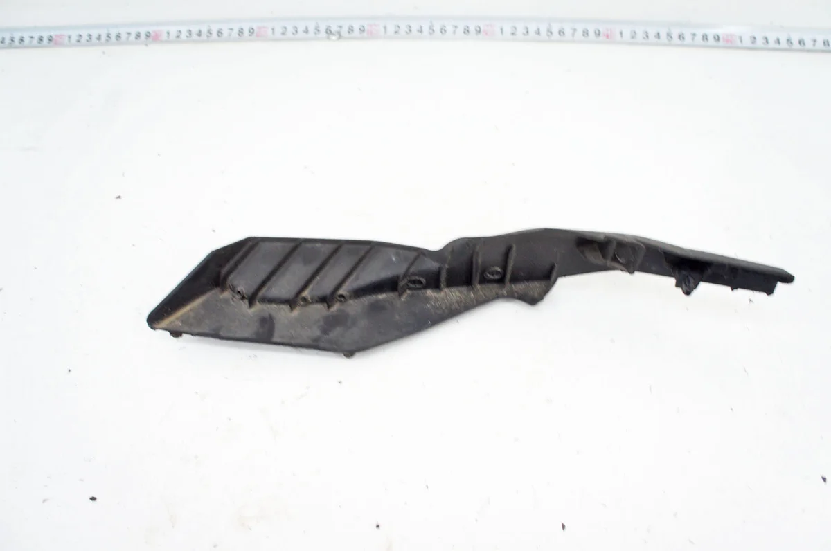 Honda HR-V II Listwa Podszybia VQ319 image 3