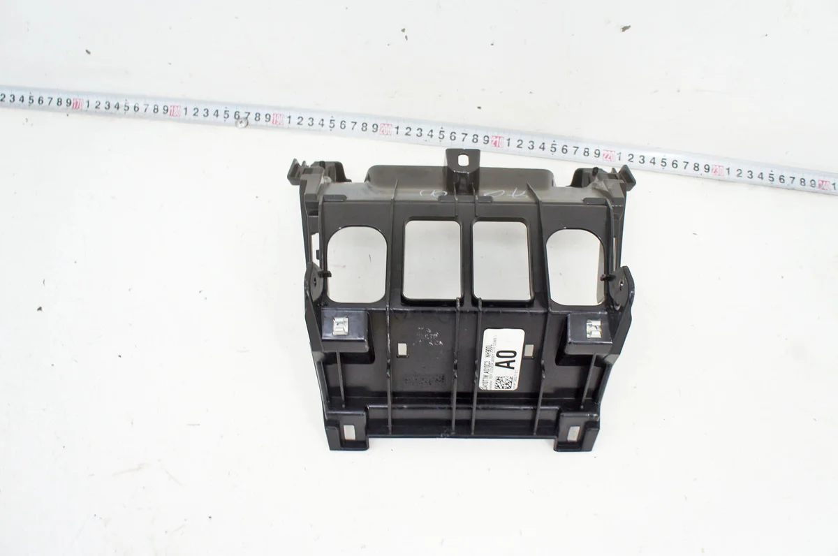 Honda HR-V II Tunnel Bracket 83410T7W A010C3 image 3