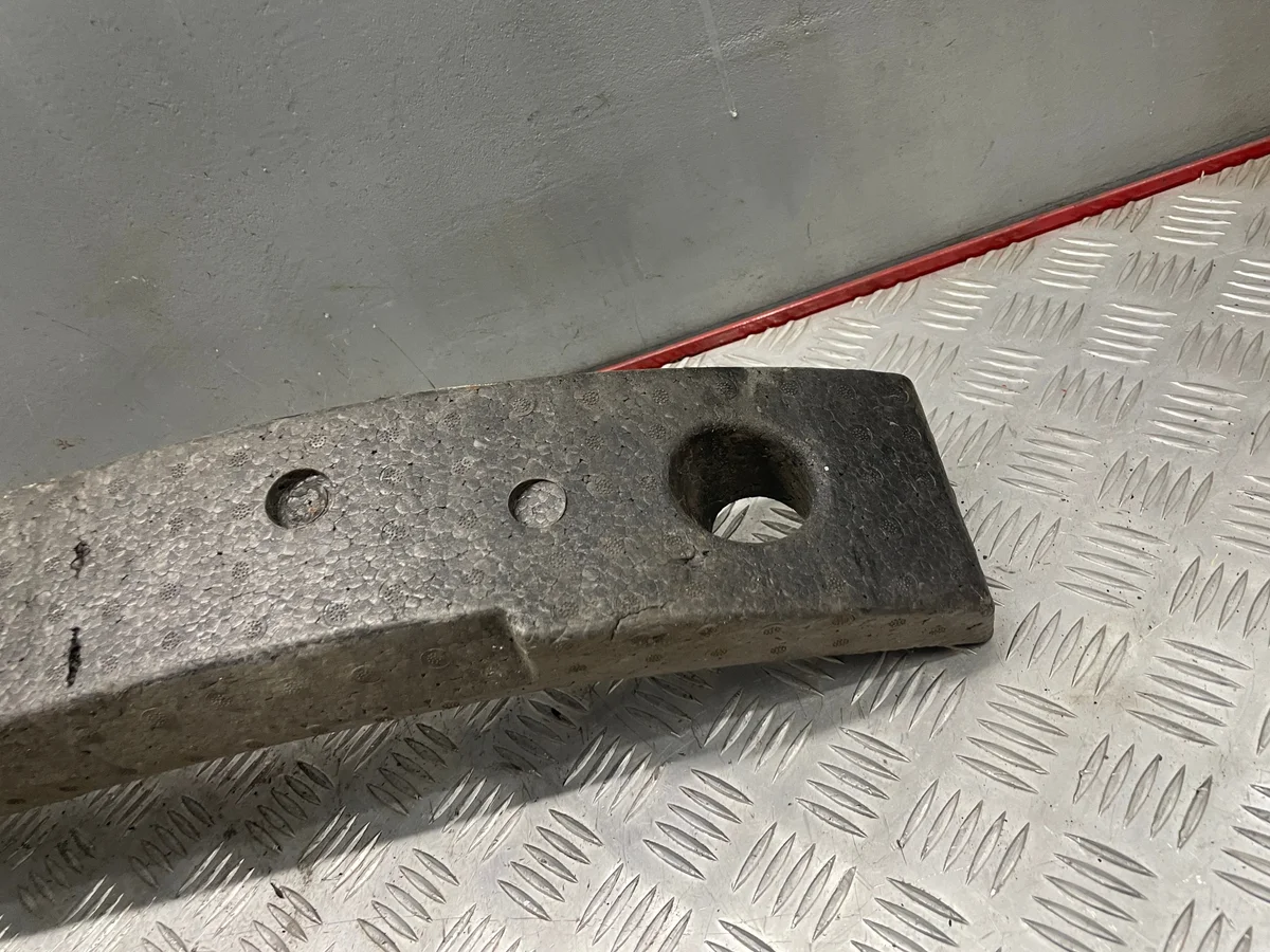 Stoßfängerhalterung Vorne Fiat Grande Punto 05-12 image 4