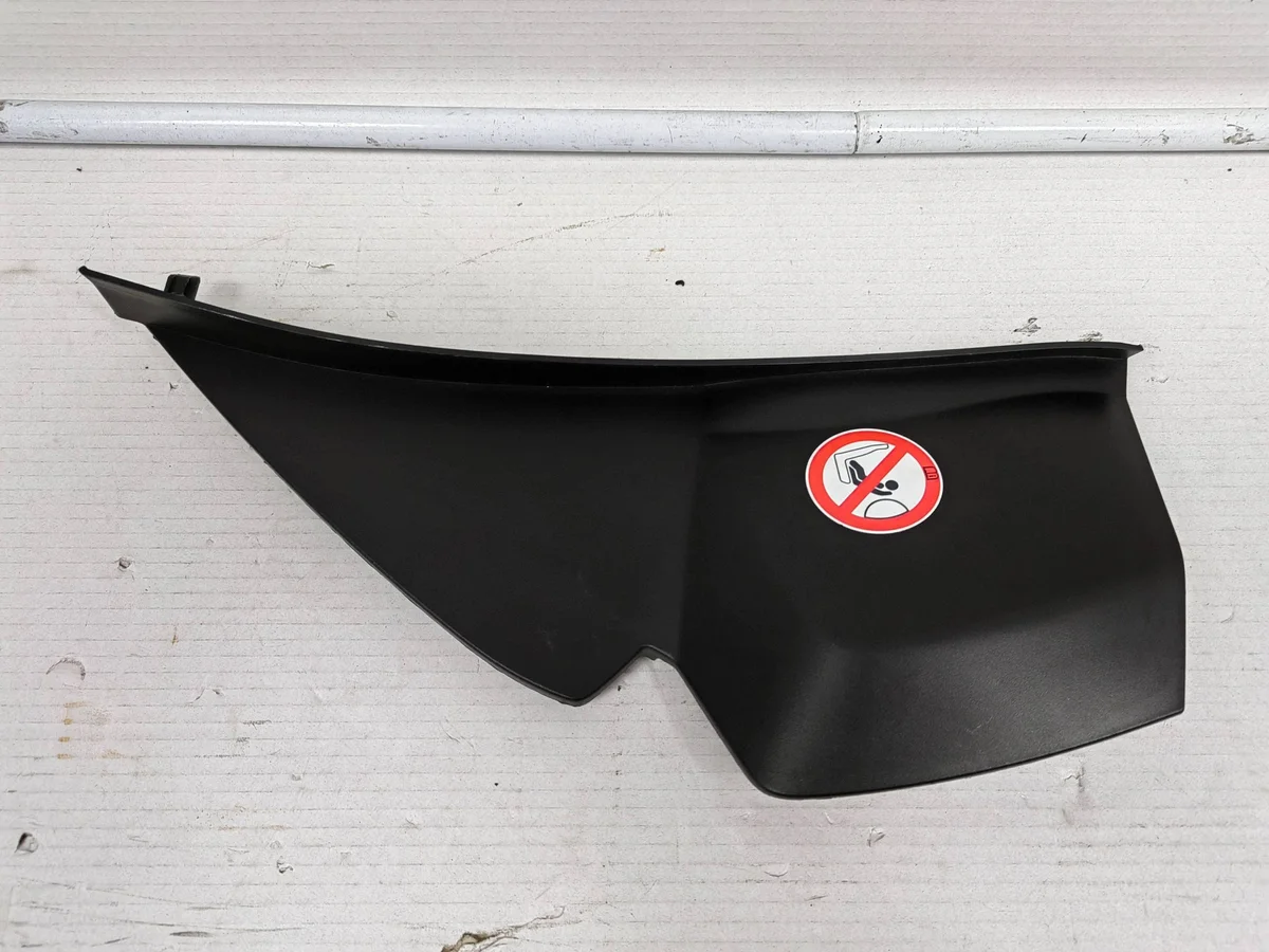 Bouchon Console Gauche Renault Kangoo III IV