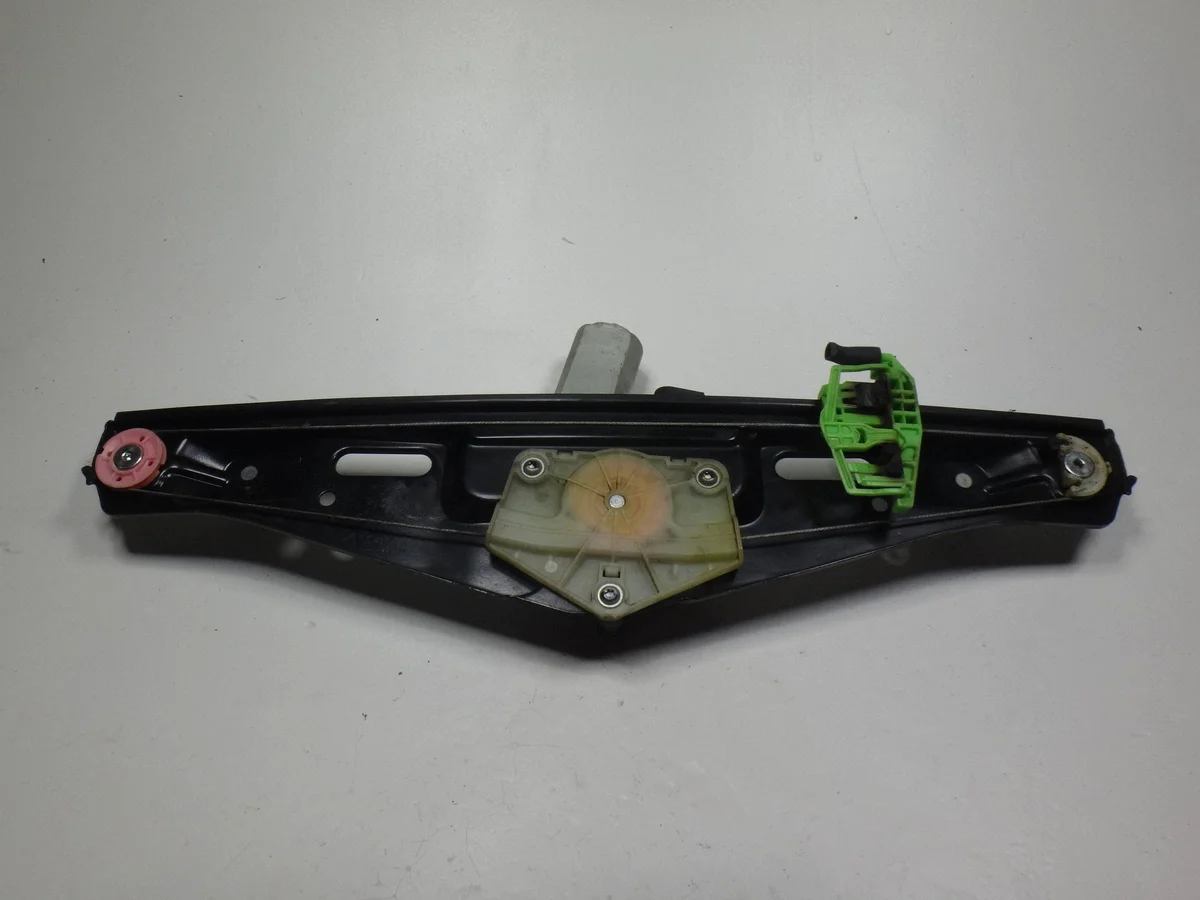 BMW X1 E84 Rear Left Window Regulator image 3