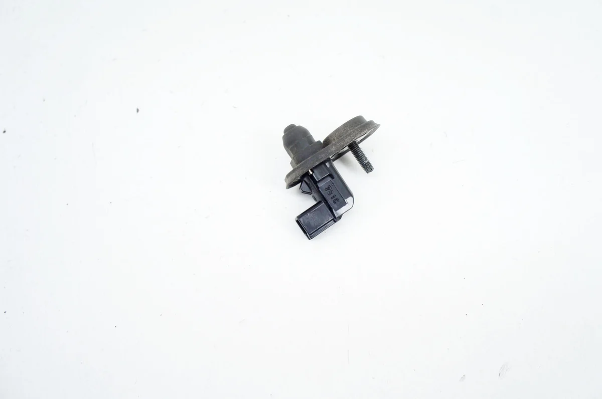 Sensor Porta Honda HR-V II VQ337 781C Usado image 7
