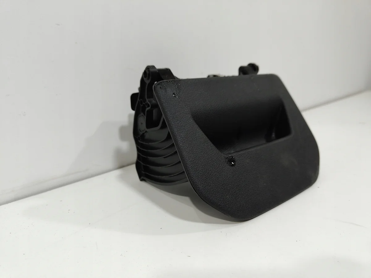 Ablage Konsole BMW 1 F40 2 F44 6823240 image 3