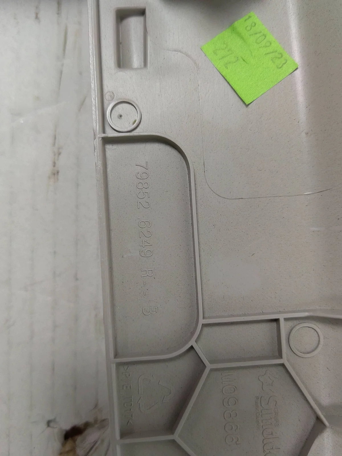 Bouchon Garniture Ciel Renault Kangoo III IV image 3
