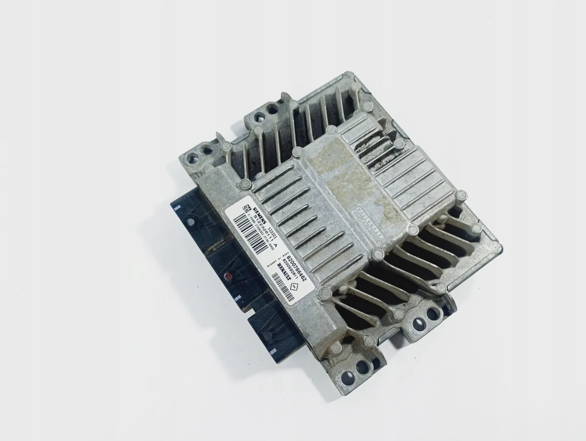 Motorcomputer Renault Scenic II 8200766462 image 3