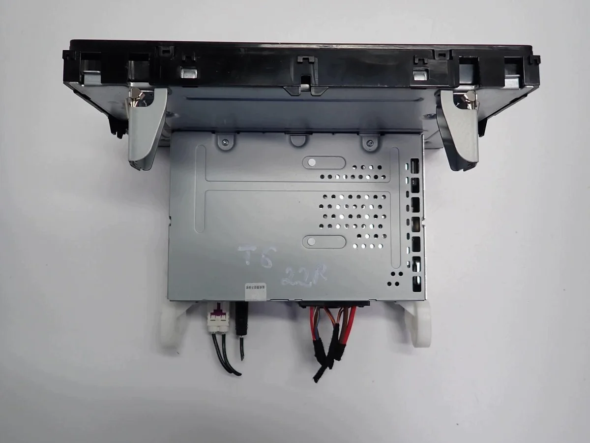 Rádio Bluetooth VW Transporter T6 Usado