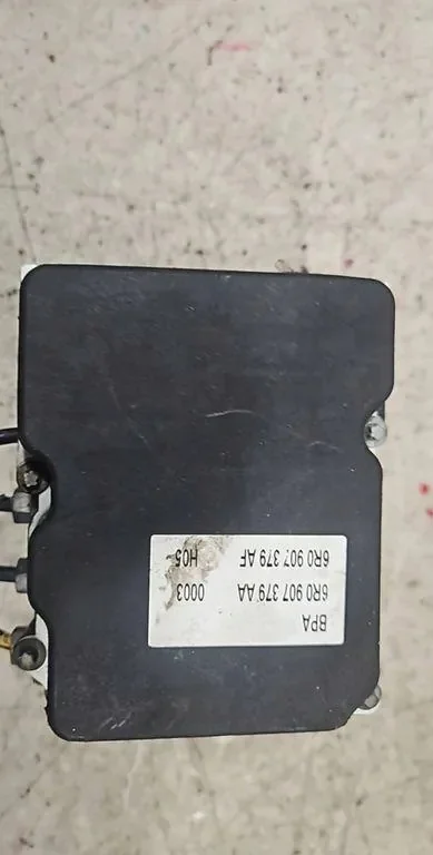 ABS pomp Skoda Fabia II 6R0907379AA image 3