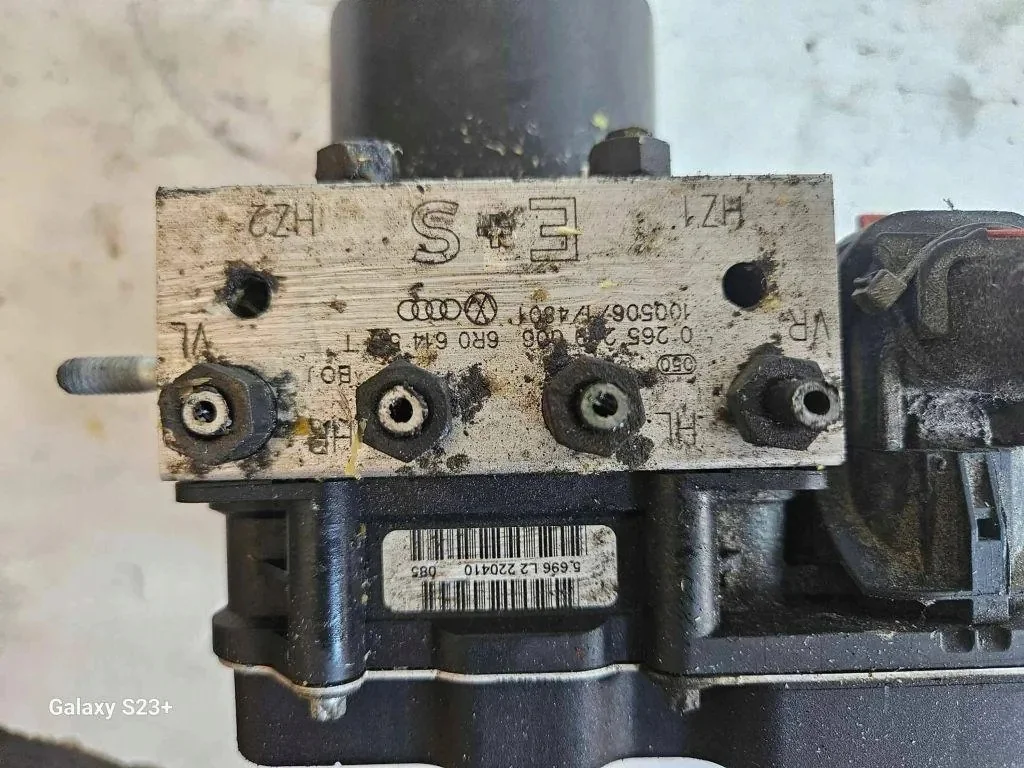 Pompe ABS Skoda Fabia II 0265955010 image 5