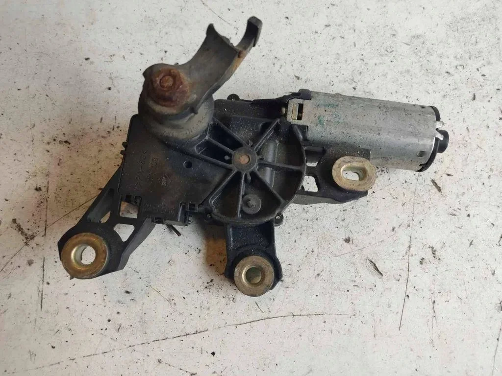 SKODA OCTAVIA MK1 Torkmotor Bak 404683