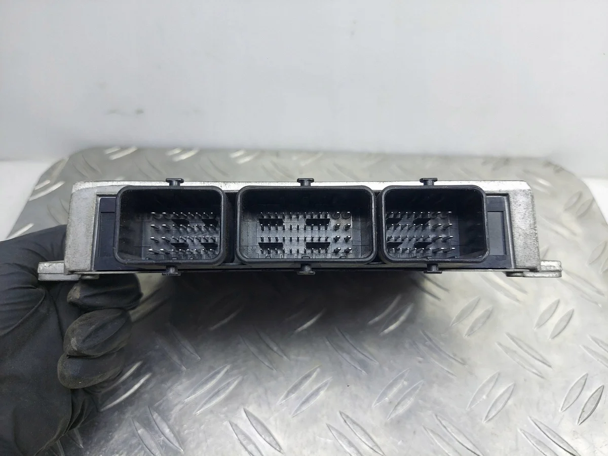 Steuergerät Motor Peugeot 407 9655997380 image 3