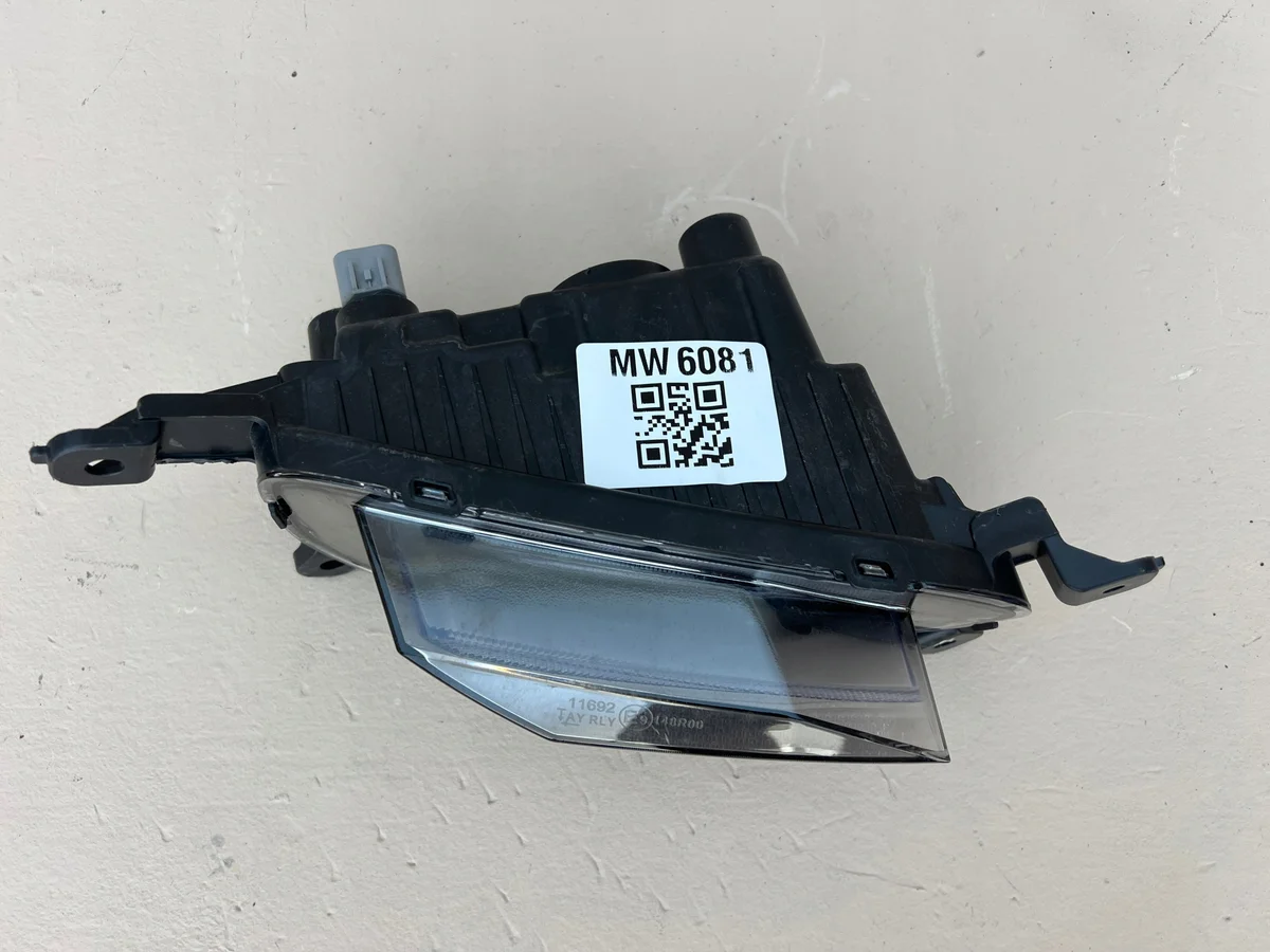 Hyundai Tucson IV Ajovalo LED DRL Oikea image 5