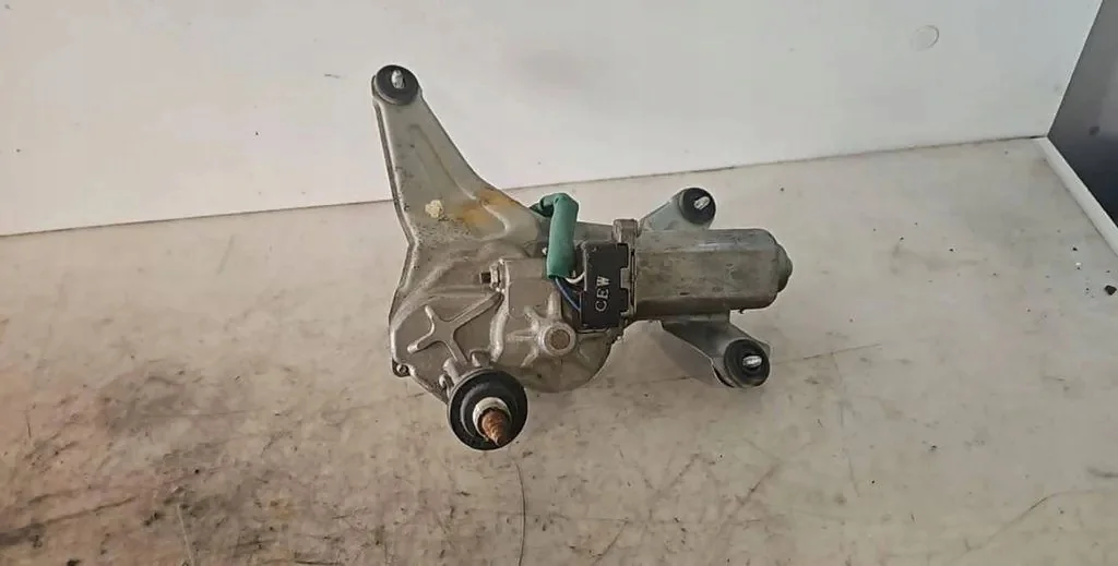 Taka pyyhinmoottori Hyundai Santa Fe 2007