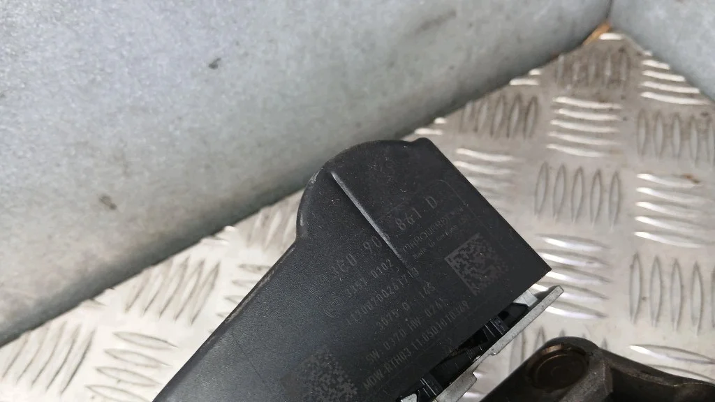 Lenksäule VW Passat B6 1.9TDI 05-10 gebraucht image 4