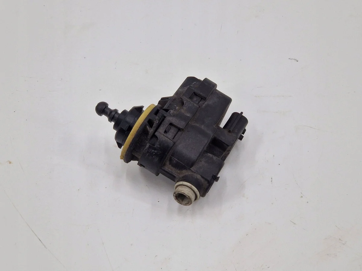 Nissan Qashqai J11 II Stellmotor Scheinwerfer 92001203
