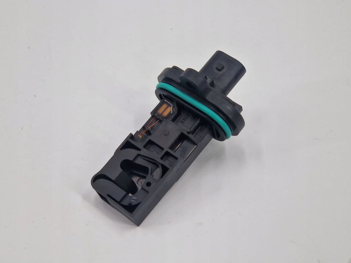 Opel Astra J 1.6 Diesel Mass Air Flow Sensor image 3