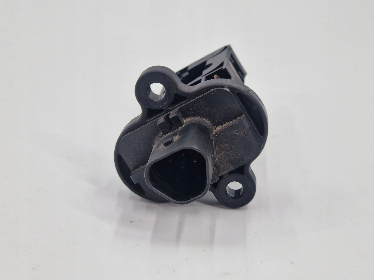 Opel Astra J 1.6 Diesel Mass Air Flow Sensor image 4