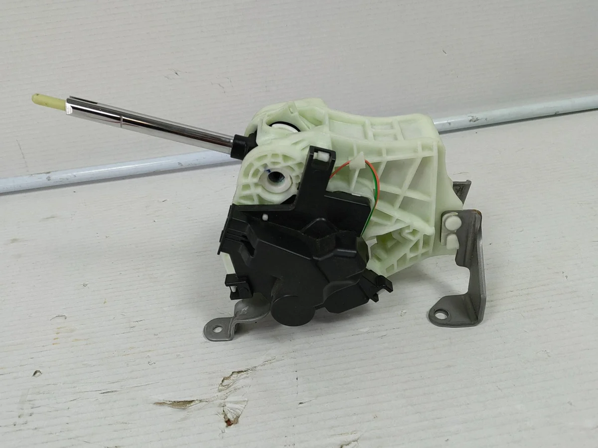 Renault Kangoo III E-TECH Gear Selector 9019754R image 3