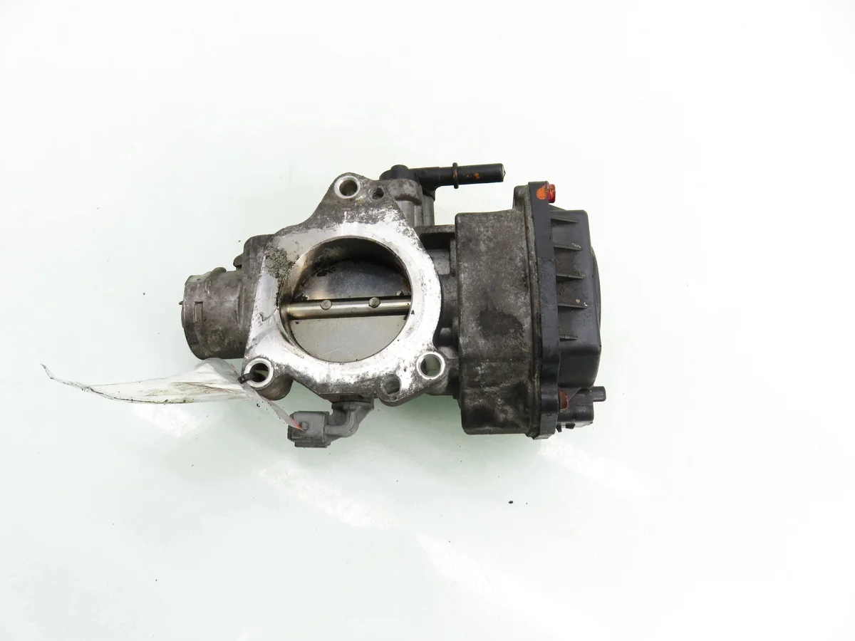 Gasklephuis Citroen C5 II 2.0 16V image 9