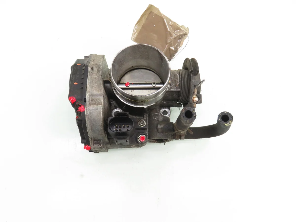 Corpo Farfallato VW Bora 1.6 AKL Usato
