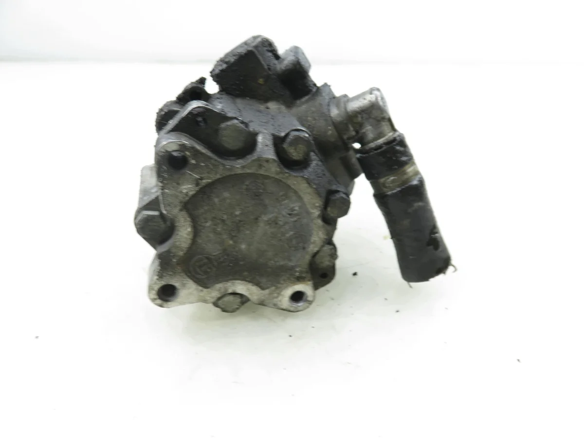 Ohjaustehostimen pumppu Audi A4 B6 1.9 TDI image 4