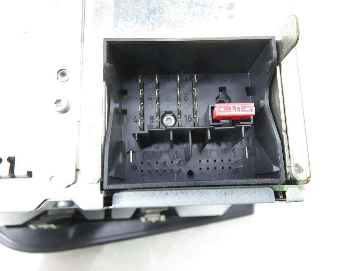 Radio Seat Leon II 1P1035186B thumbnail 7