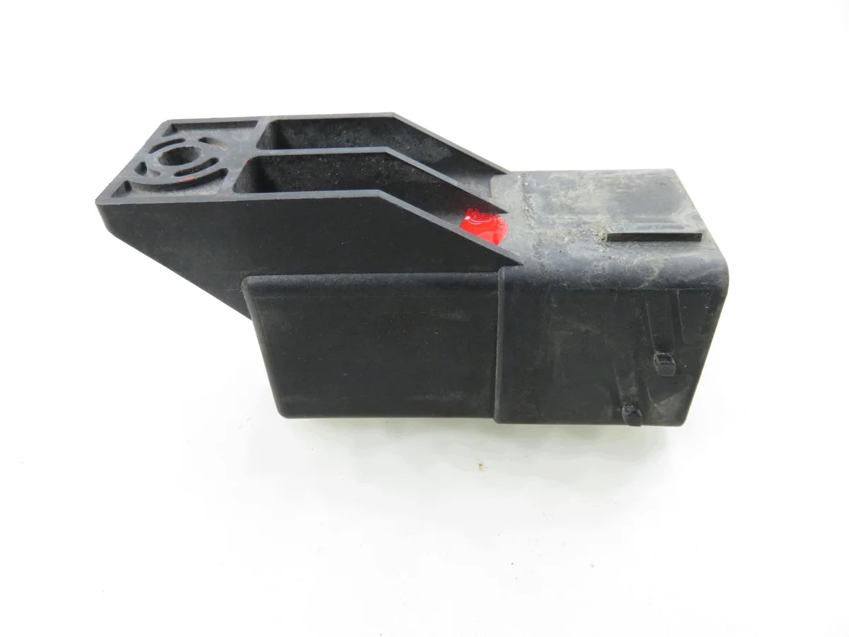 Relé Ford Focus MK2 2.0 TDCi Usado image 5