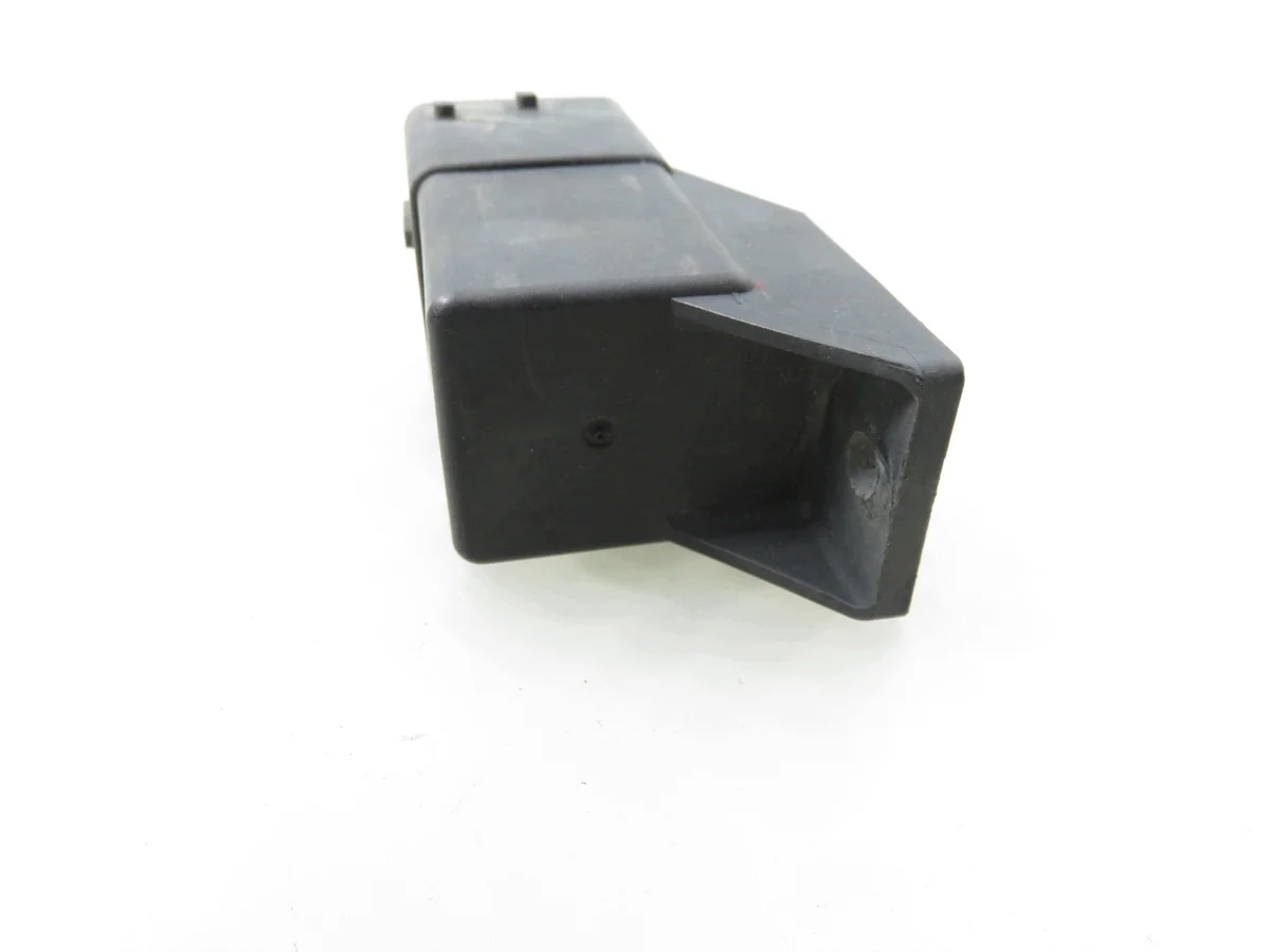 Relé Ford Focus MK2 2.0 TDCi Usado image 7